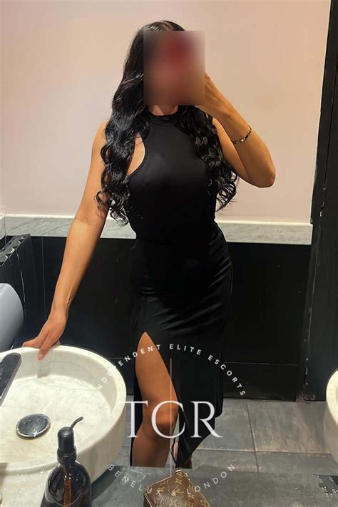 VIP Persian Goddess Shiva Escort 